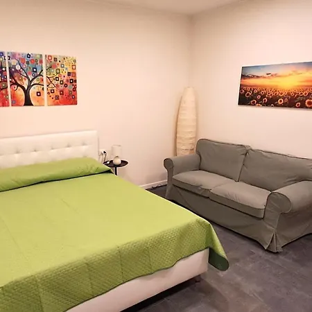 Nina Bed & Breakfast